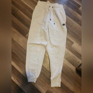 Women's Nike Sweatpants Size xs
